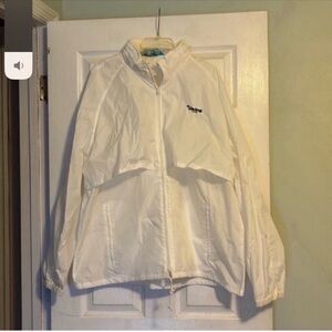 Woolrich White Raincoat with Stand-Up Collar and Zipper Closure